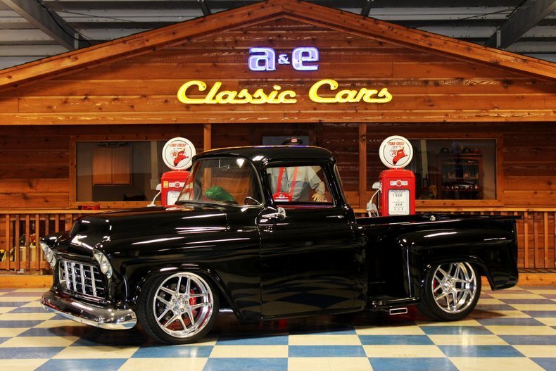 LS V8 Auto OD P/S 4 Wheel Discs A/C Custom Interior Billet Wheels!!! in New Braunfels, United States 1 - 19187859