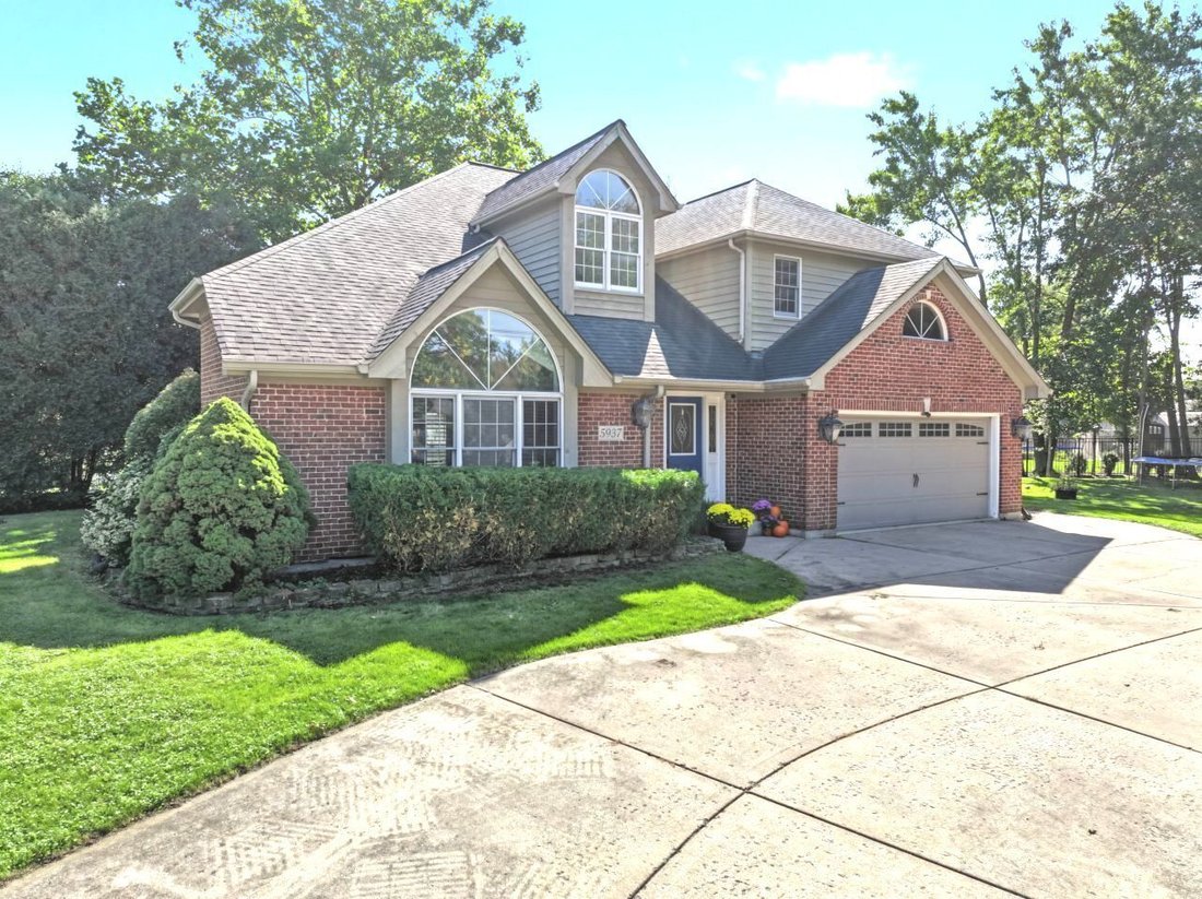 Maison à Downers Grove, Illinois, États-Unis 1 - 19185355
