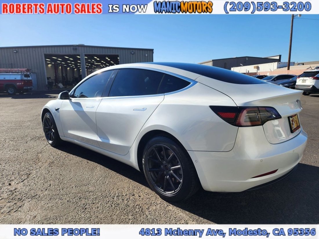 Sedan in Modesto, CA, United States 5 - 19188840