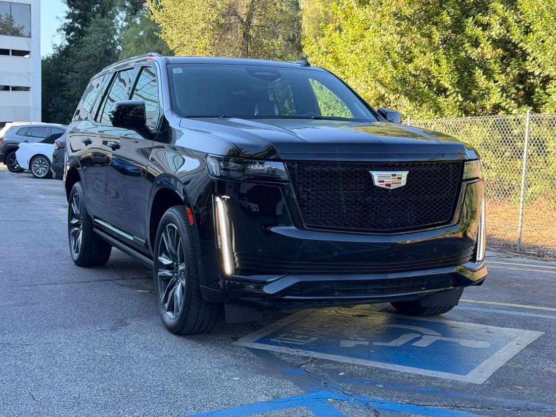 Suv in Tarzana, CA, United States 2 - 19167735