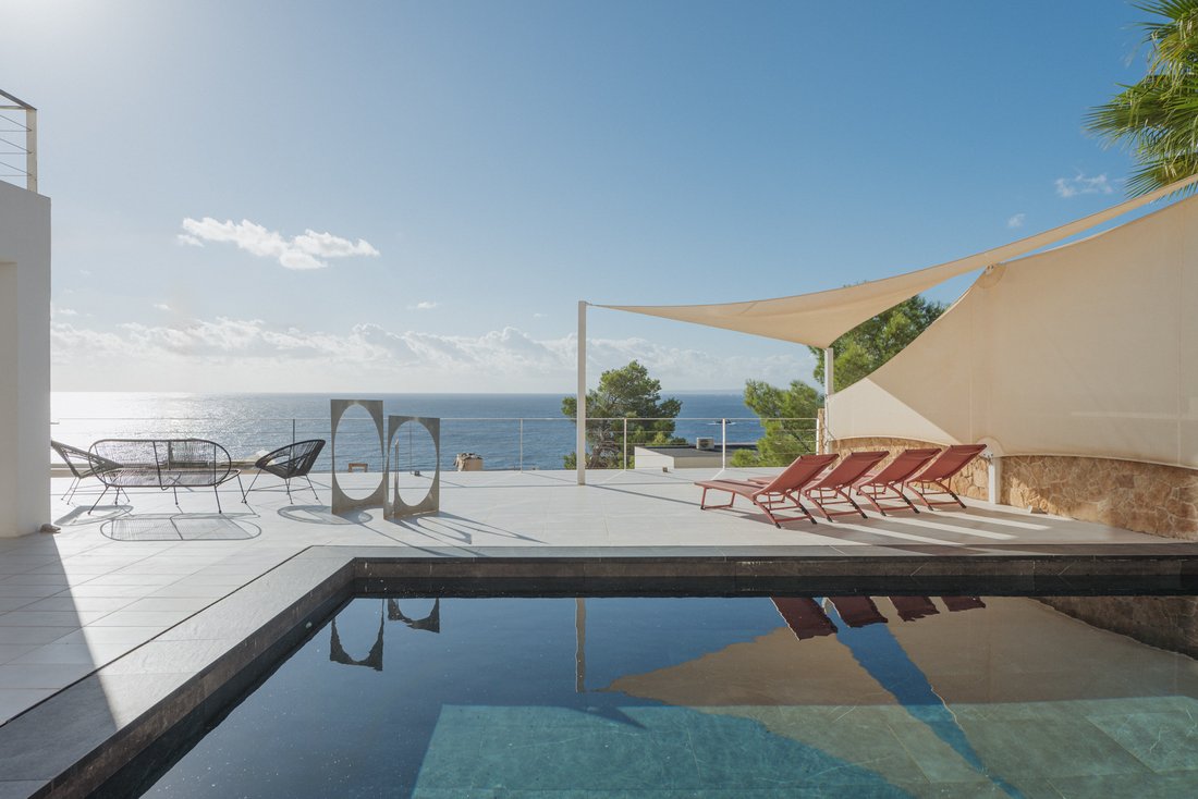 Villa in Roca Llisa, Santa Eularia des Riu, Balearic Islands 1 - 19189028