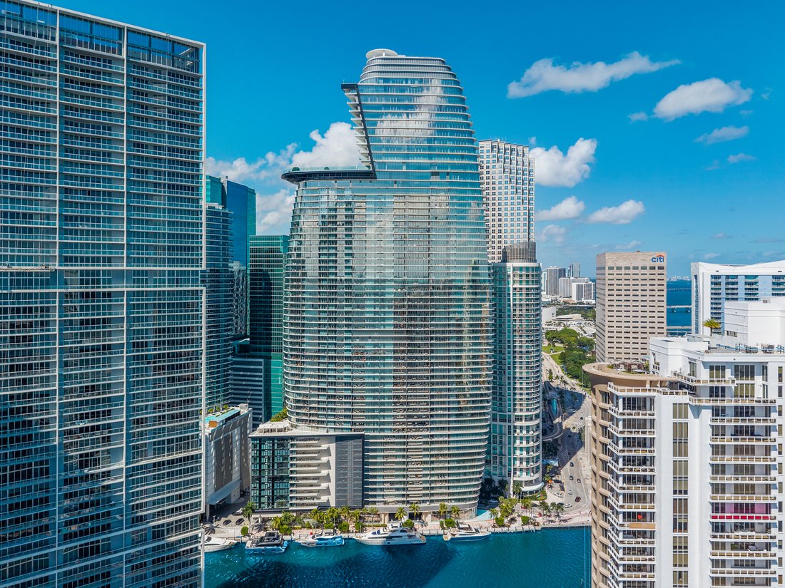 Condo in Miami, Florida, United States 3 - 19189461