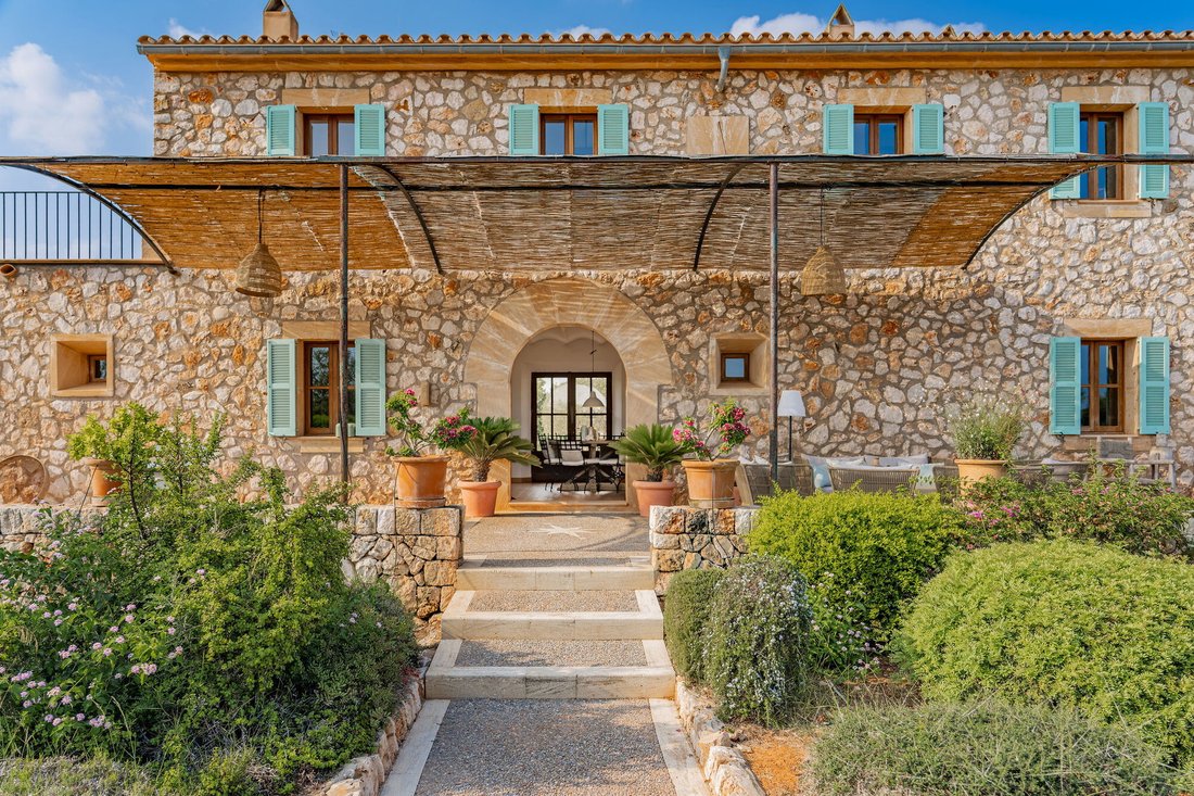 Finca in Santanyi, Balearic Islands, Spain 4 - 19189392