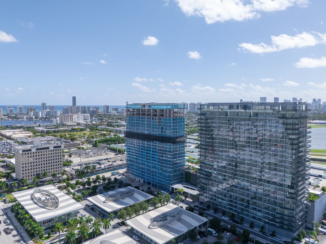 Condominio en Hallandale Beach, Florida, Estados Unidos 3 - 19189459