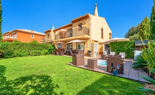 Villa in Sao Goncalo de Lagos, Algarve, Portugal 1