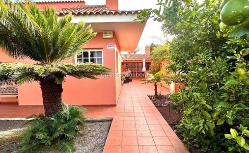 Chalet in Tacoronte, Kanarische Inseln, Spanien 1