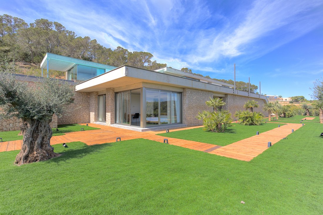 Villa in Santa Eularia des Riu, Balearic Islands, Spain 4 - 19189636