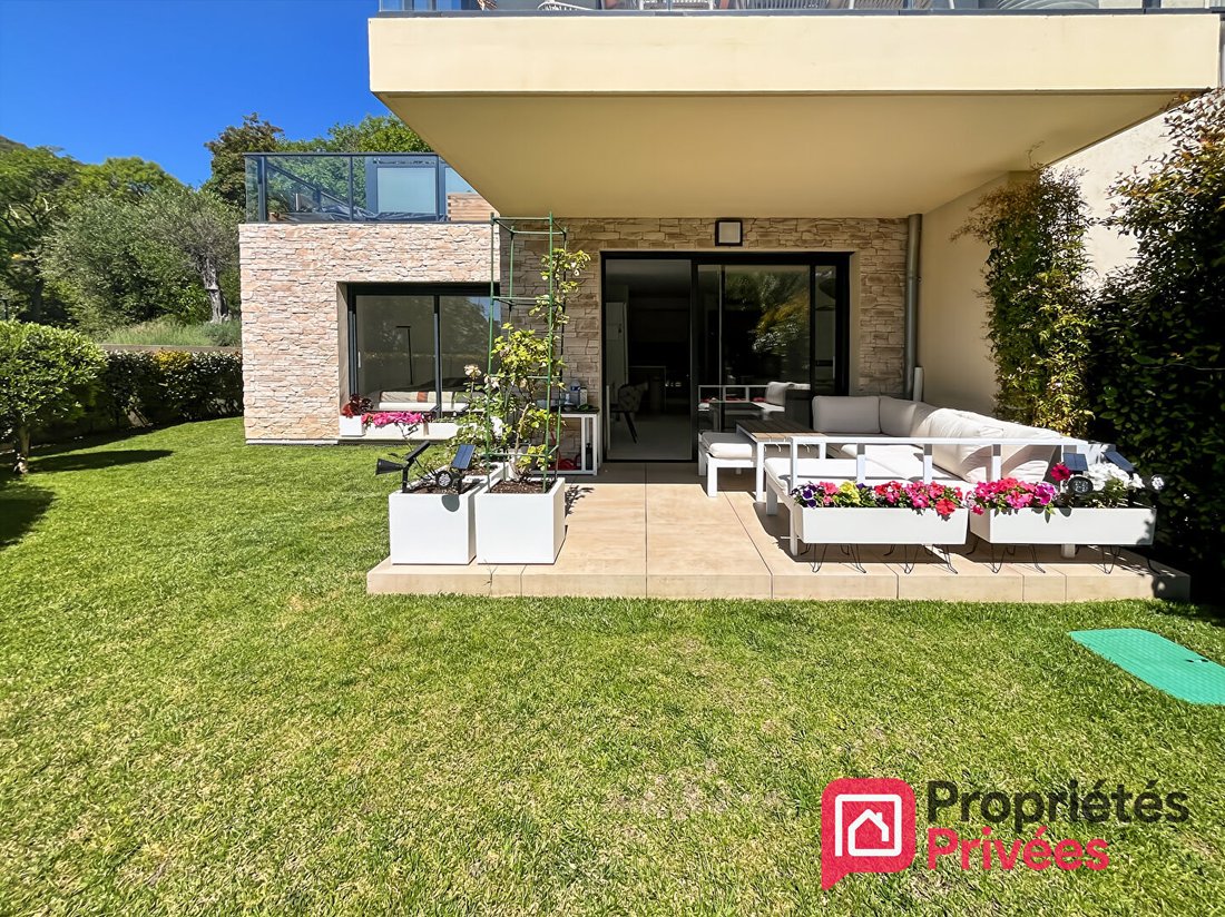 Apartamento en Èze, Provenza-Alpes-Costa Azul, Francia 1 - 19191531