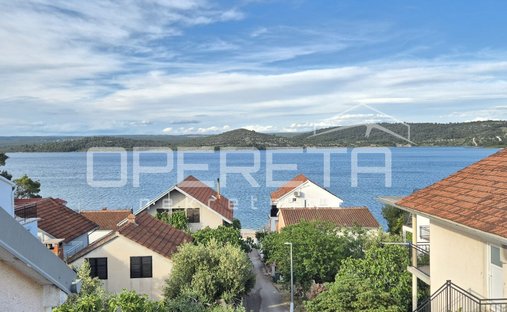Casa en Opcina Bilice, Condado de Šibenik-Knin, Croacia 1