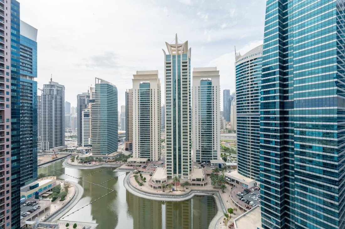 Apartment in JLT / Jumeirah Lakes Towers, Dubai, United Arab Emirates 1 - 19193051