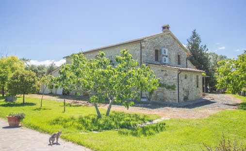Country House in Cinigiano, Tuscany, Italy 1