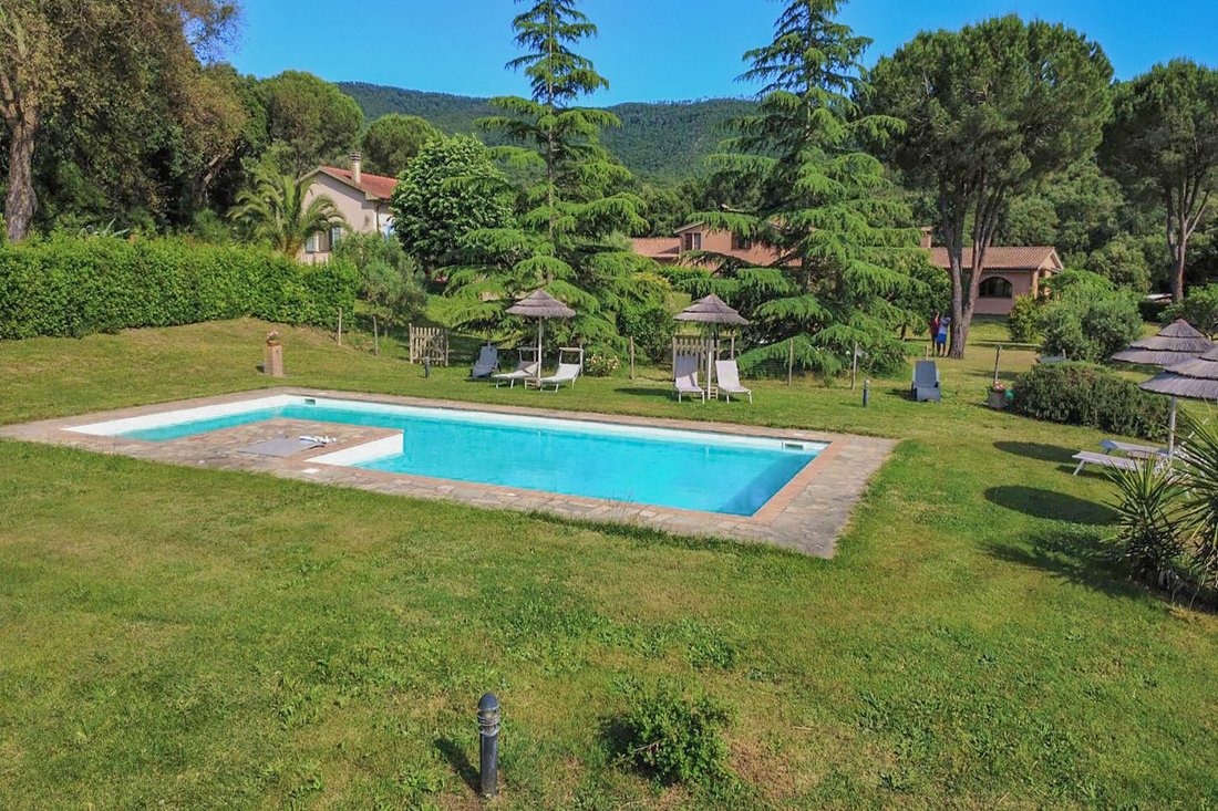 Casa di campagna a Roccastrada, Toscana, Italia 3 - 19190464