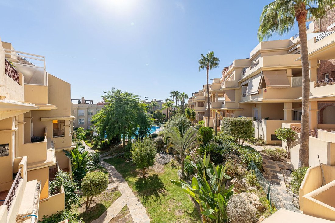 Apartamento en Cancelada, Estepona, Andalucía 1 - 19190549