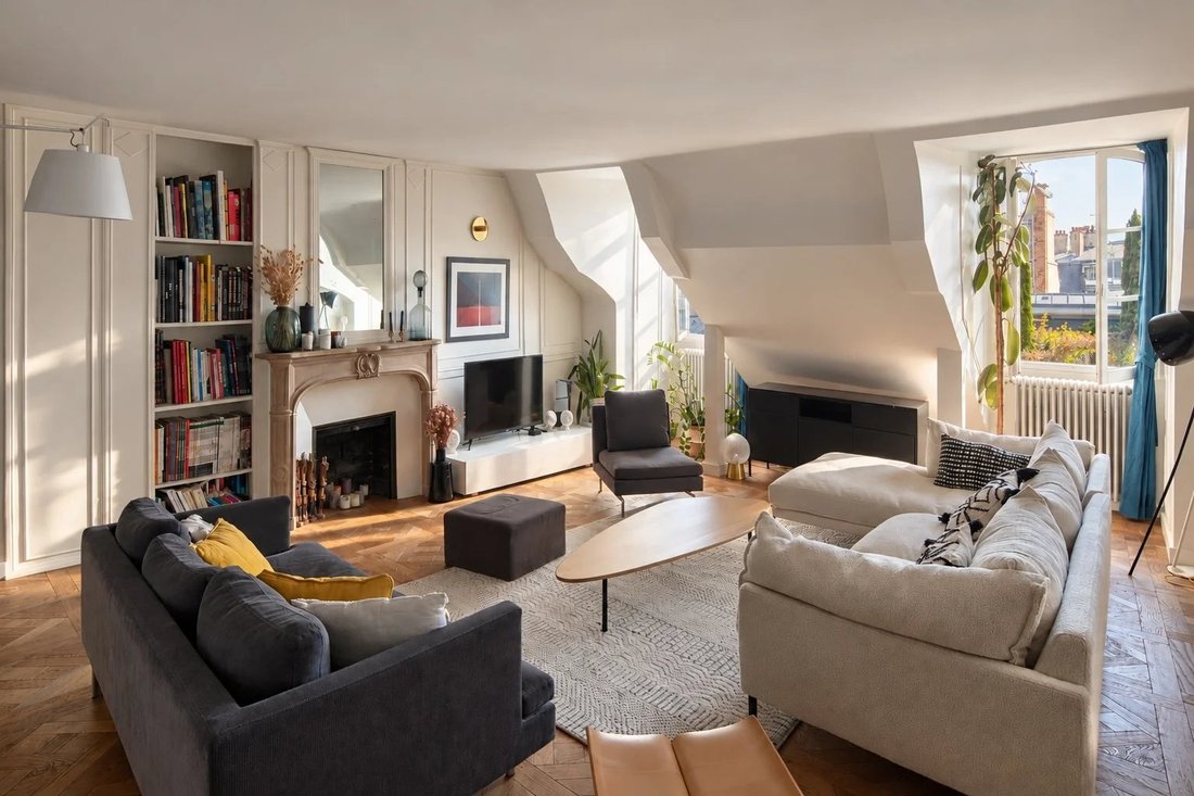 Maison à Odéon, Paris 6e Arrondissement, Paris 2 - 17803198