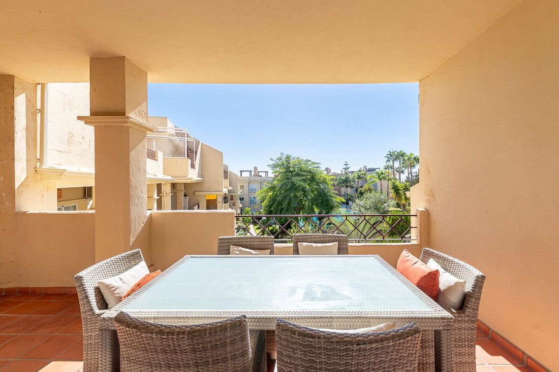 Apartamento en Cancelada, Estepona, Andalucía 4 - 19190549