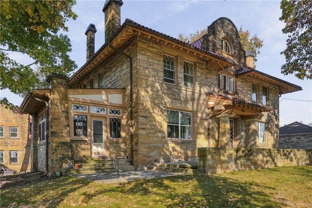 House in Pittsburgh, Pennsylvania, United States 3 - 19189998