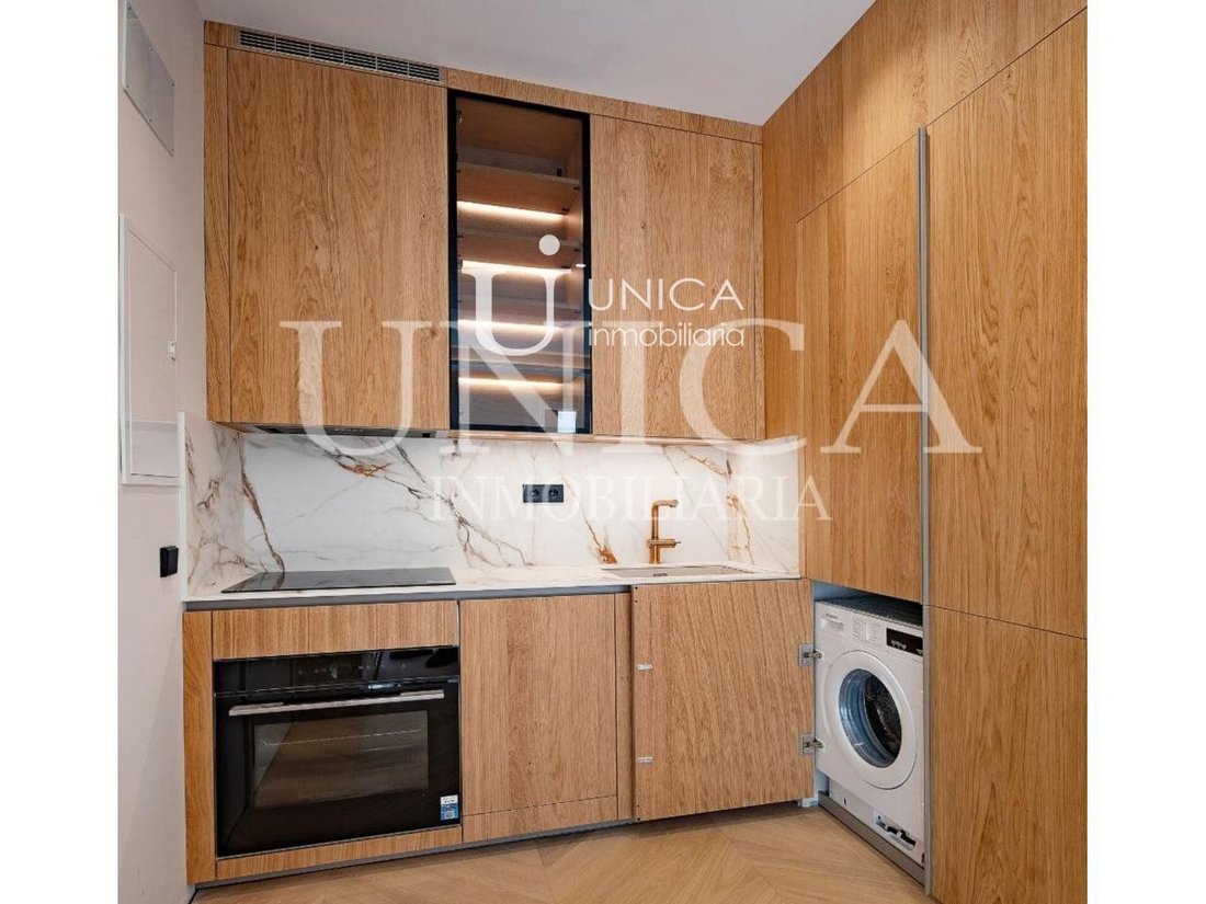 Apartment in Centro, Madrid, Spain 5 - 19192083