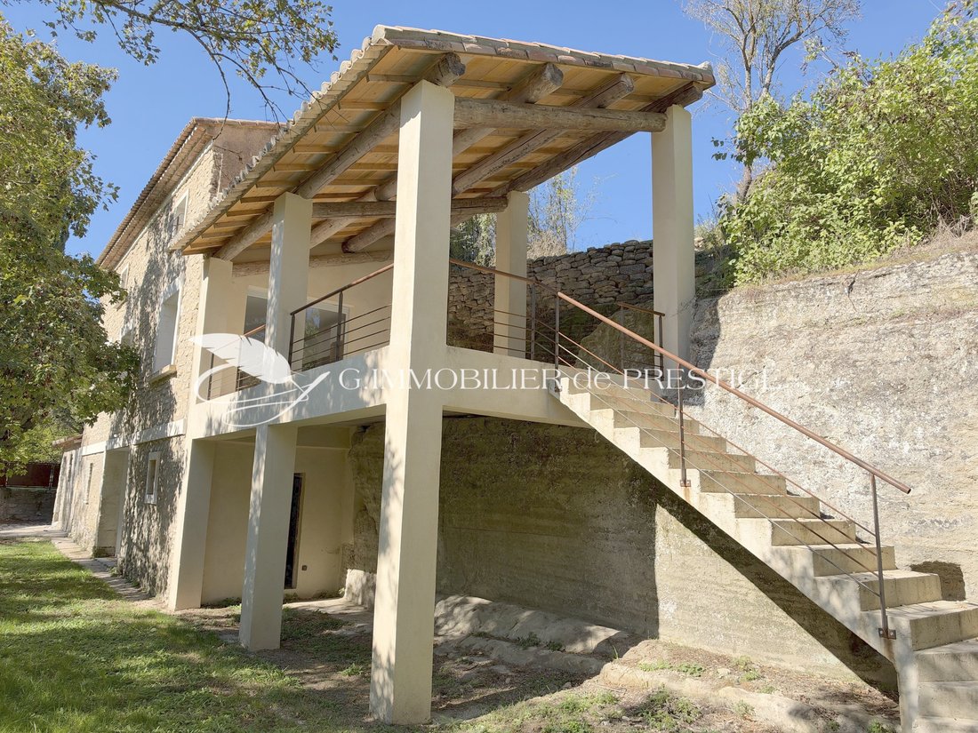 House in Bonnieux, Provence-Alpes-Côte d'Azur, France 3 - 19193755