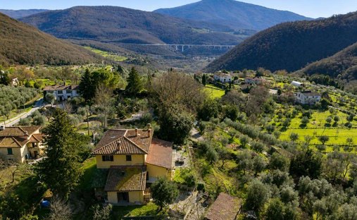 Villa a Calenzano, Toscana, Italia 1