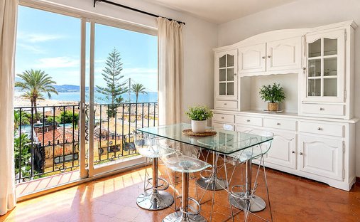 Apartamento en Playa Puerto Banús, Marbella, España 1