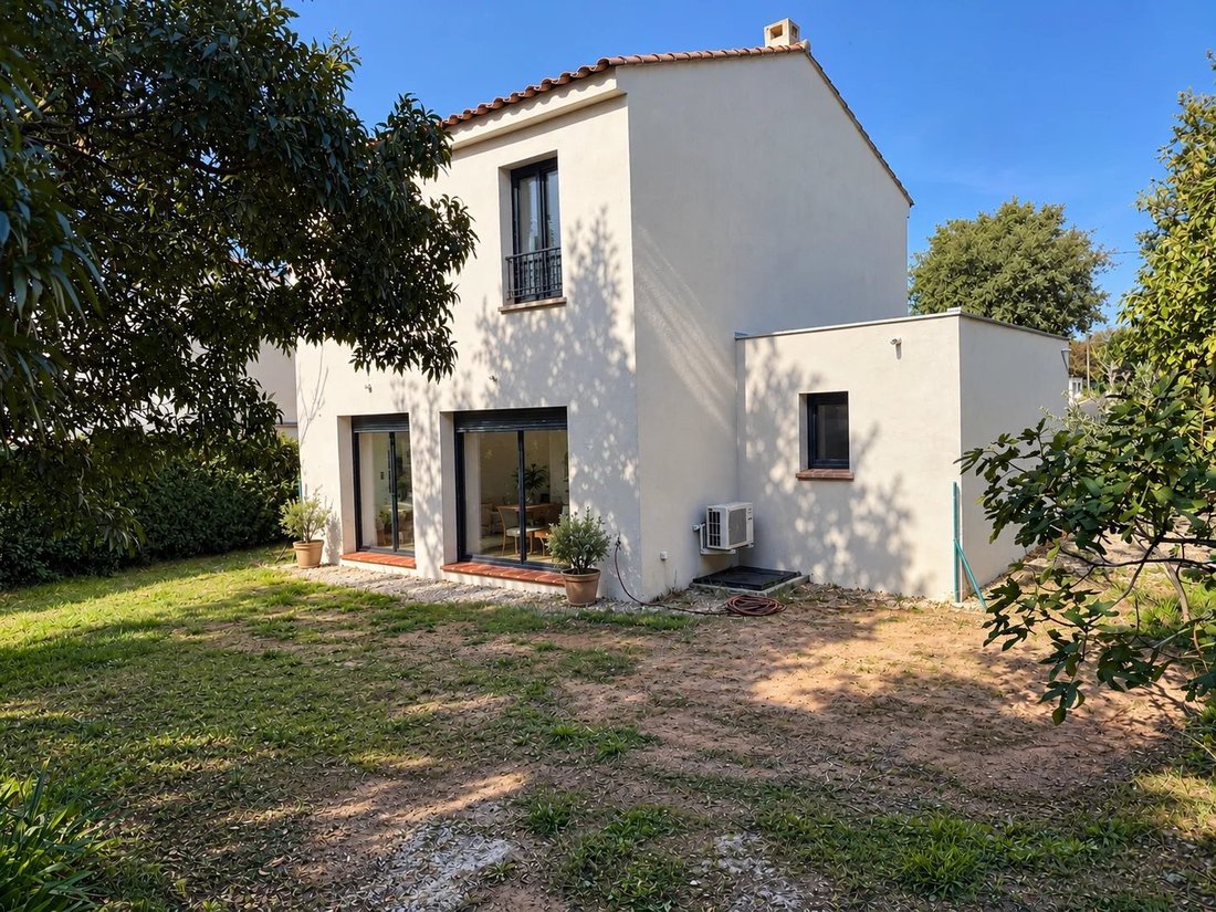 Casa a Fréjus, Provenza-Alpi-Costa Azzurra, Francia 1 - 19190675