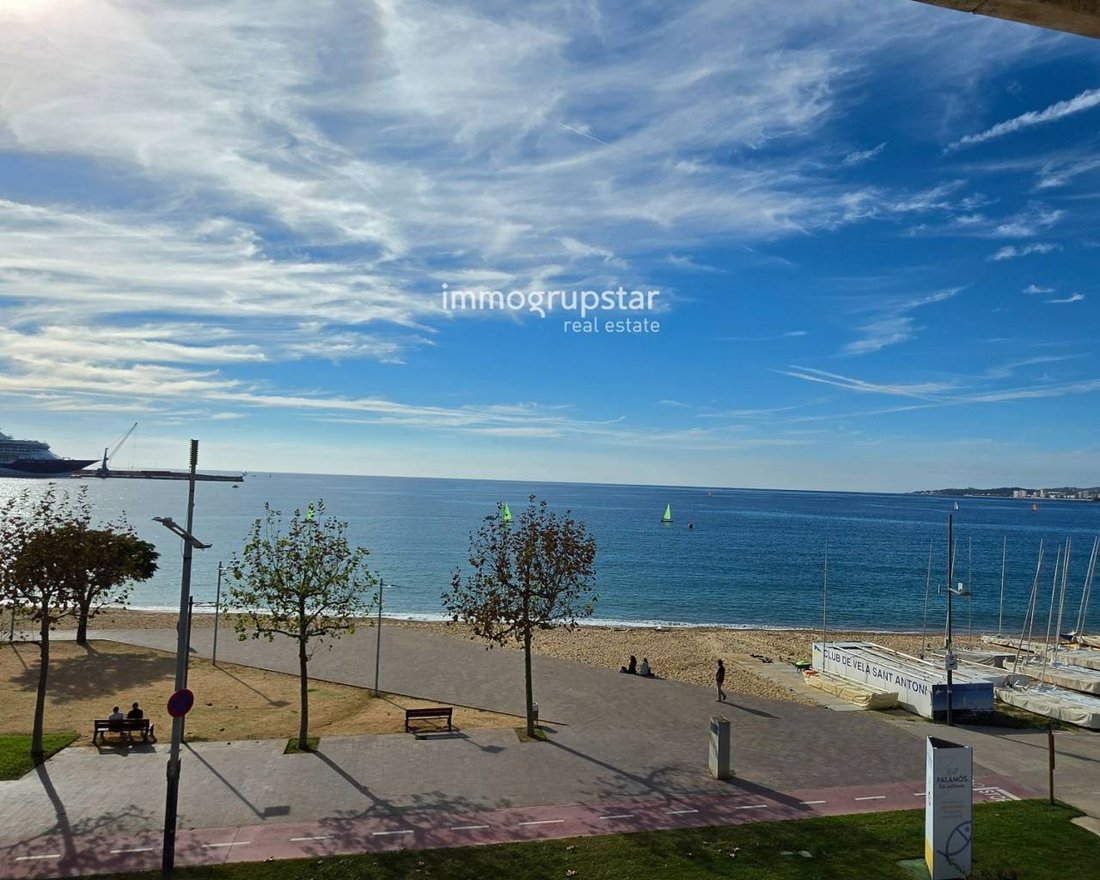 Apartment in Palamos, Catalonia, Spain 3 - 19193075