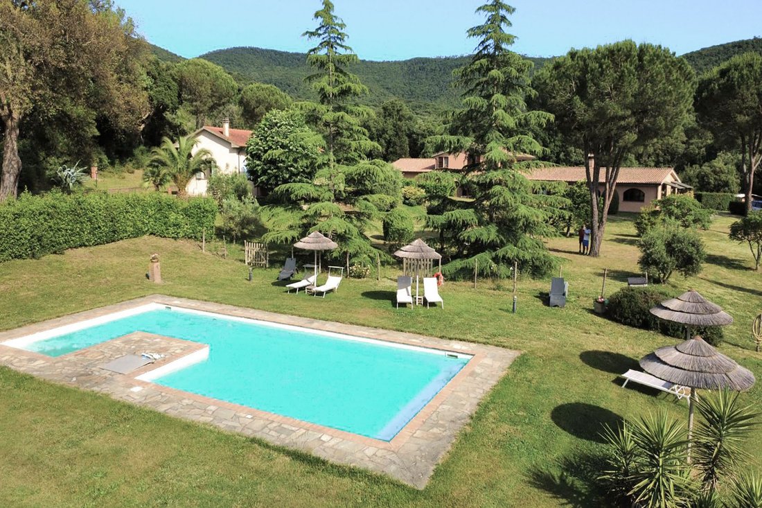 Casa di campagna a Roccastrada, Toscana, Italia 2 - 19190464
