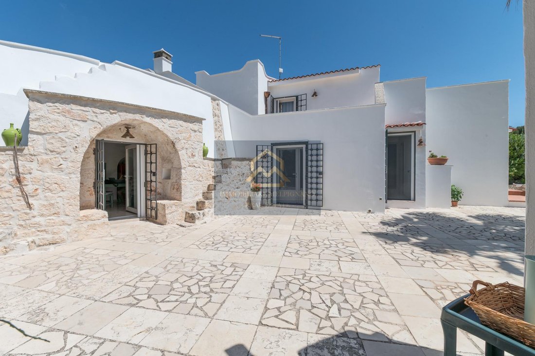 Villa en Ostuni, Apulia, Italia 3 - 19190344