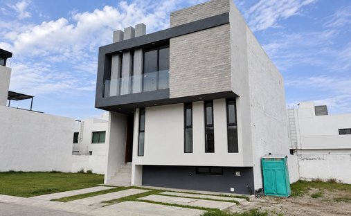 House in Rancho los Camichines, Jalisco, Mexico 1