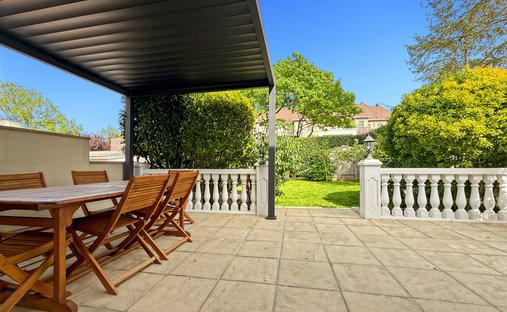 Haus in Conflans-Sainte-Honorine, Île-de-France, Frankreich 1