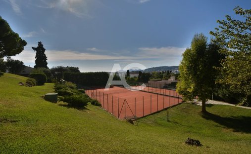 Apartamento en Fontmerle, Antibes, Francia 1