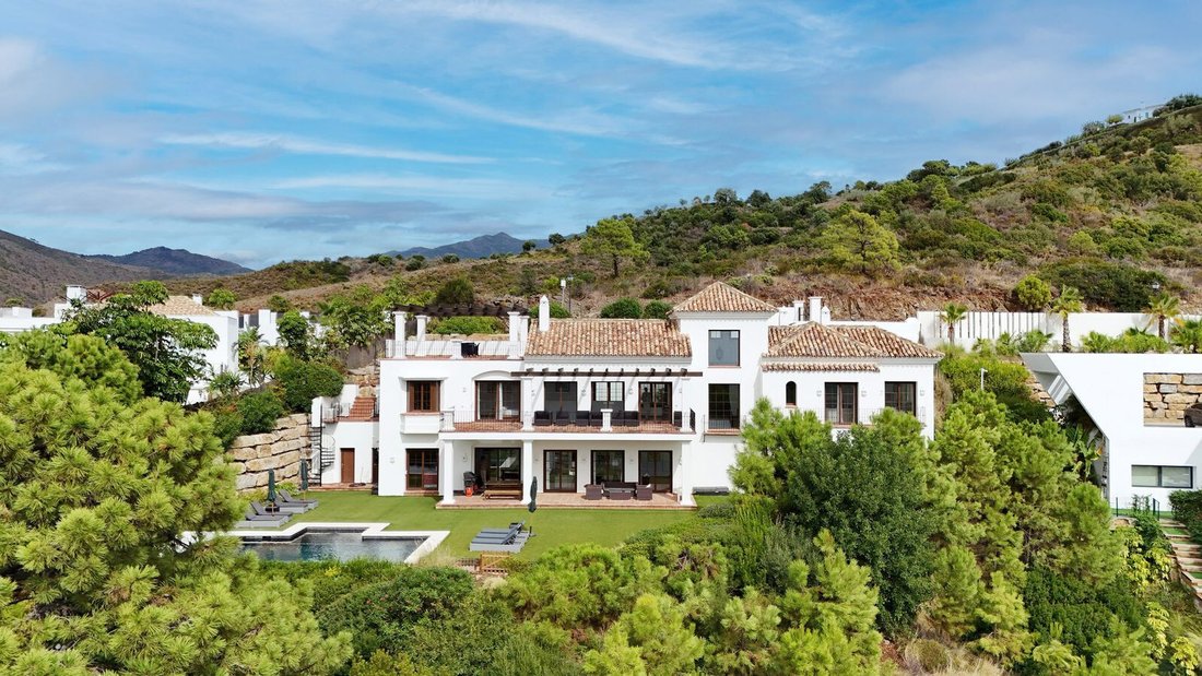 Villa in Benahavis, Andalusia, Spain 2 - 19193631