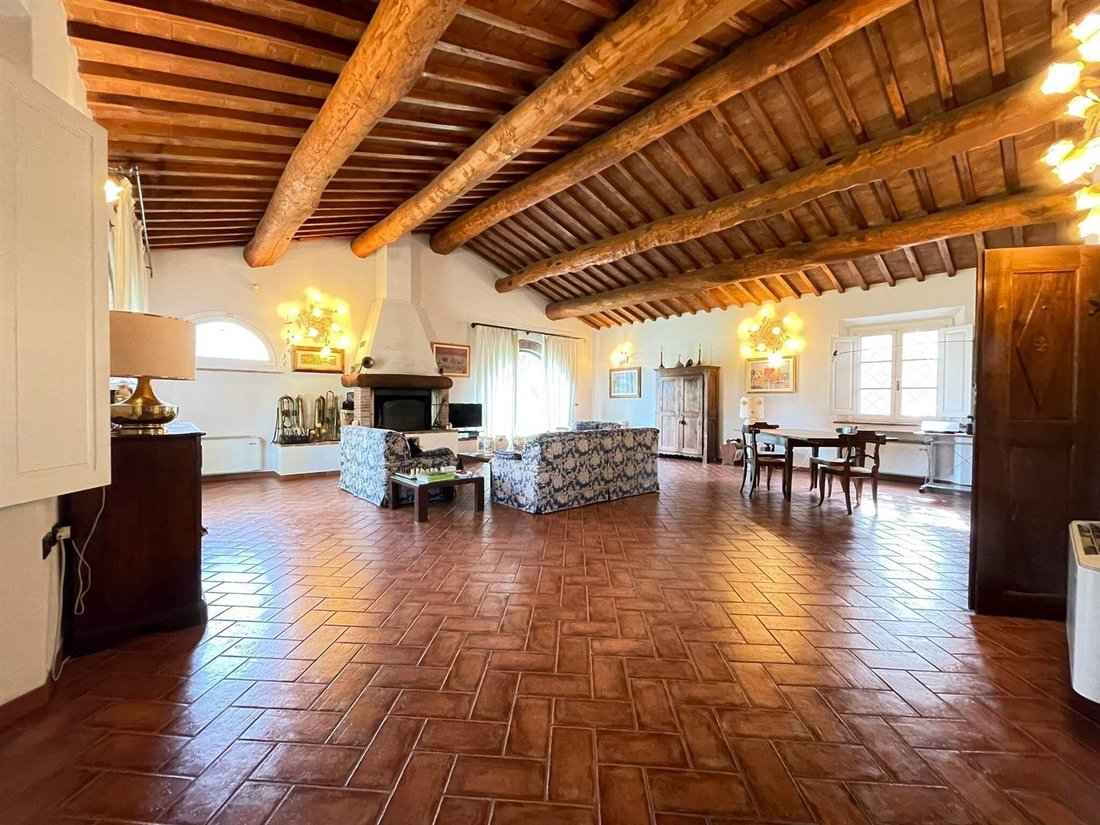 Villa in Cecina Centro, Cecina, Tuscany 4 - 19192733