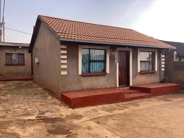 Maisons de campagne à Orange Farm, Gauteng, Afrique du Sud 1 - 19191737