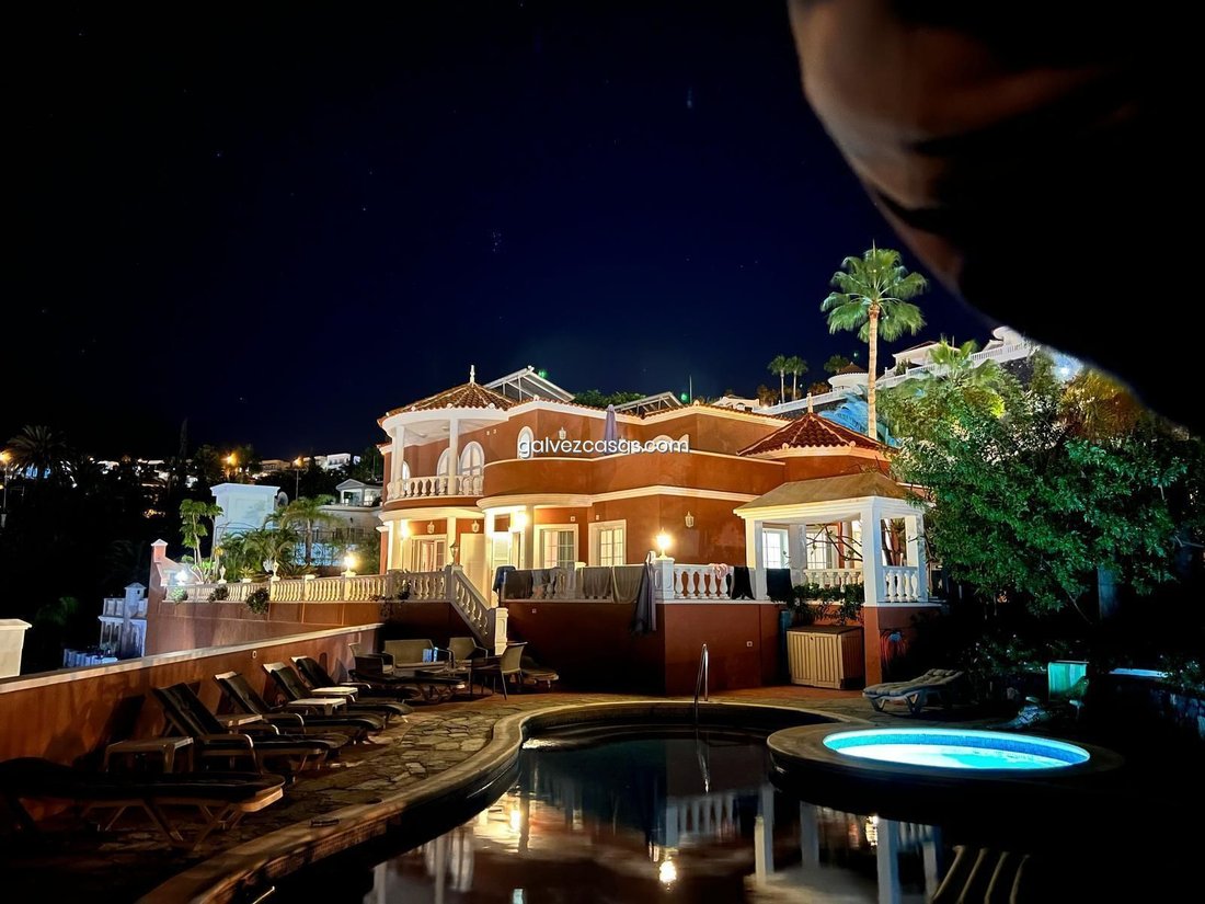 Haus in Costa Adeje, Adeje, Kanarische Inseln 1 - 19190882