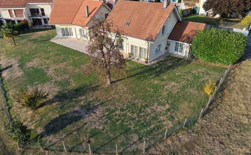 Villa en Orbe, Valdia, Suiza 1