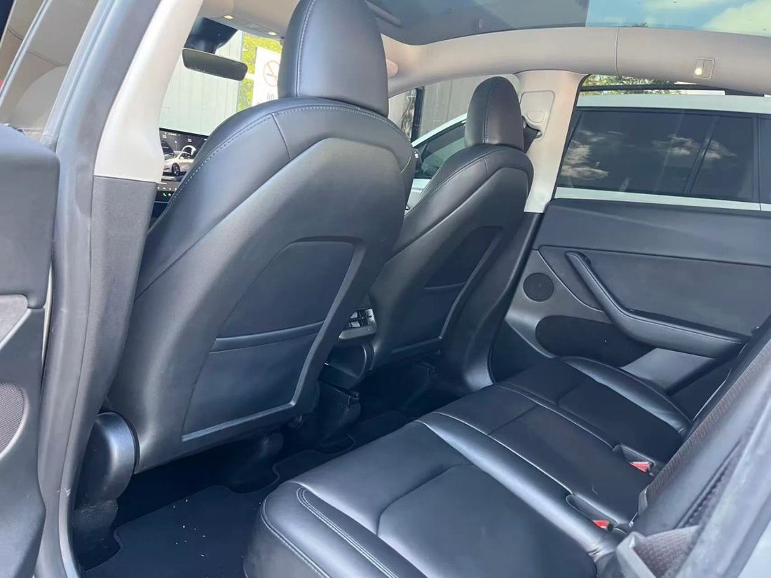 Suv in Costa Mesa, CA, United States 4 - 19194580
