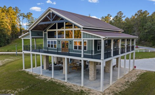 House in Surrency, Georgia, United States 1