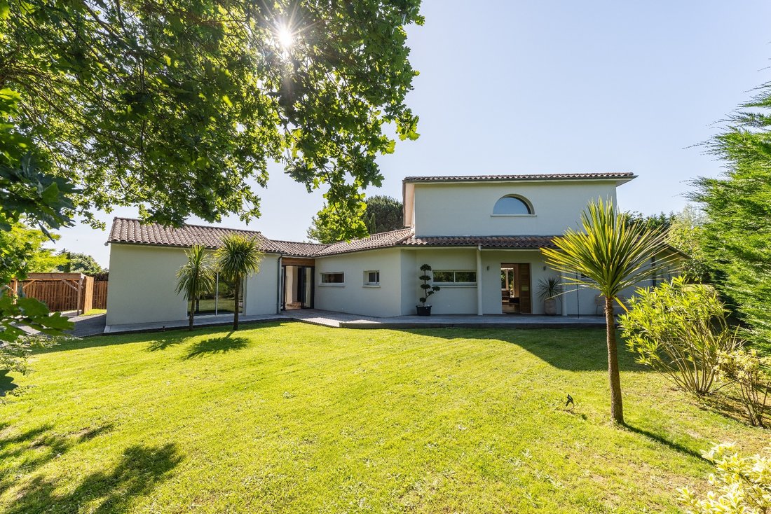 Casa en Bouliac, Nueva Aquitania, Francia 2 - 19191432