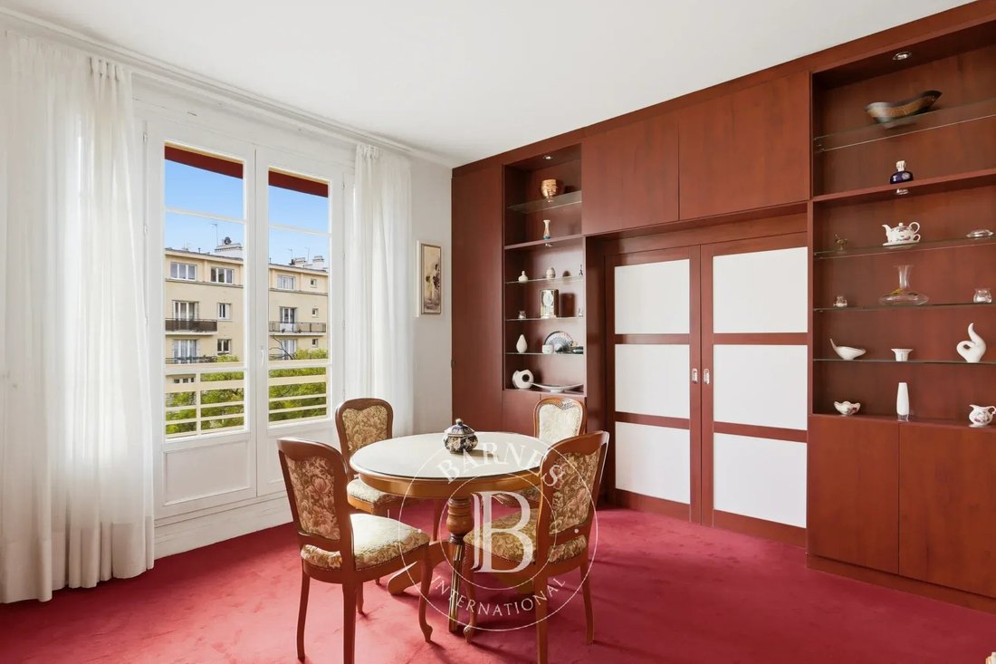 Apartment in Auteuil Sud, Paris 16e Arrondissement, Paris 2 - 19190682