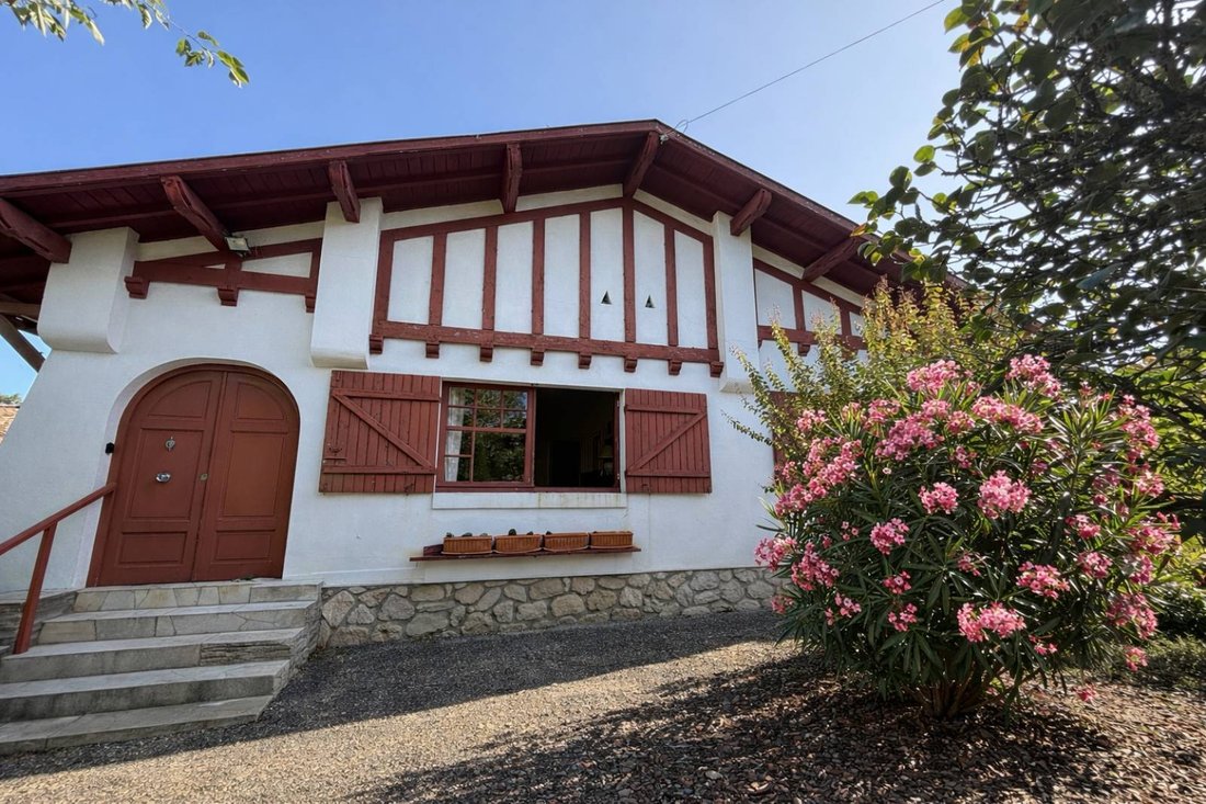 Villa in Aiguillon, Arcachon, France 1 - 19191703