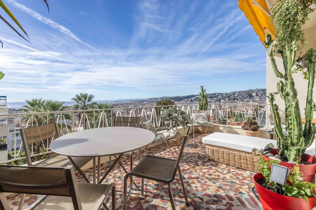 Apartamento en Niza, Provenza-Alpes-Costa Azul, Francia 1 - 19190641