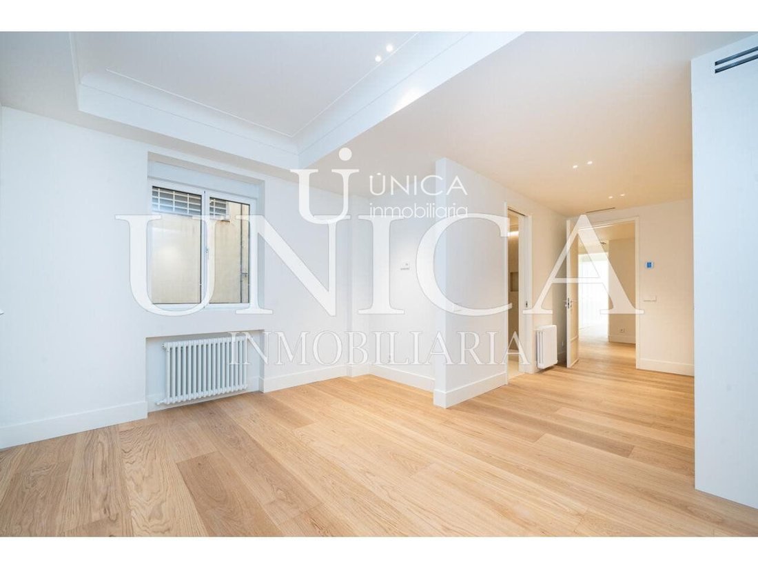 Apartment in Barrio Salamanca, Madrid, Spain 5 - 19191895