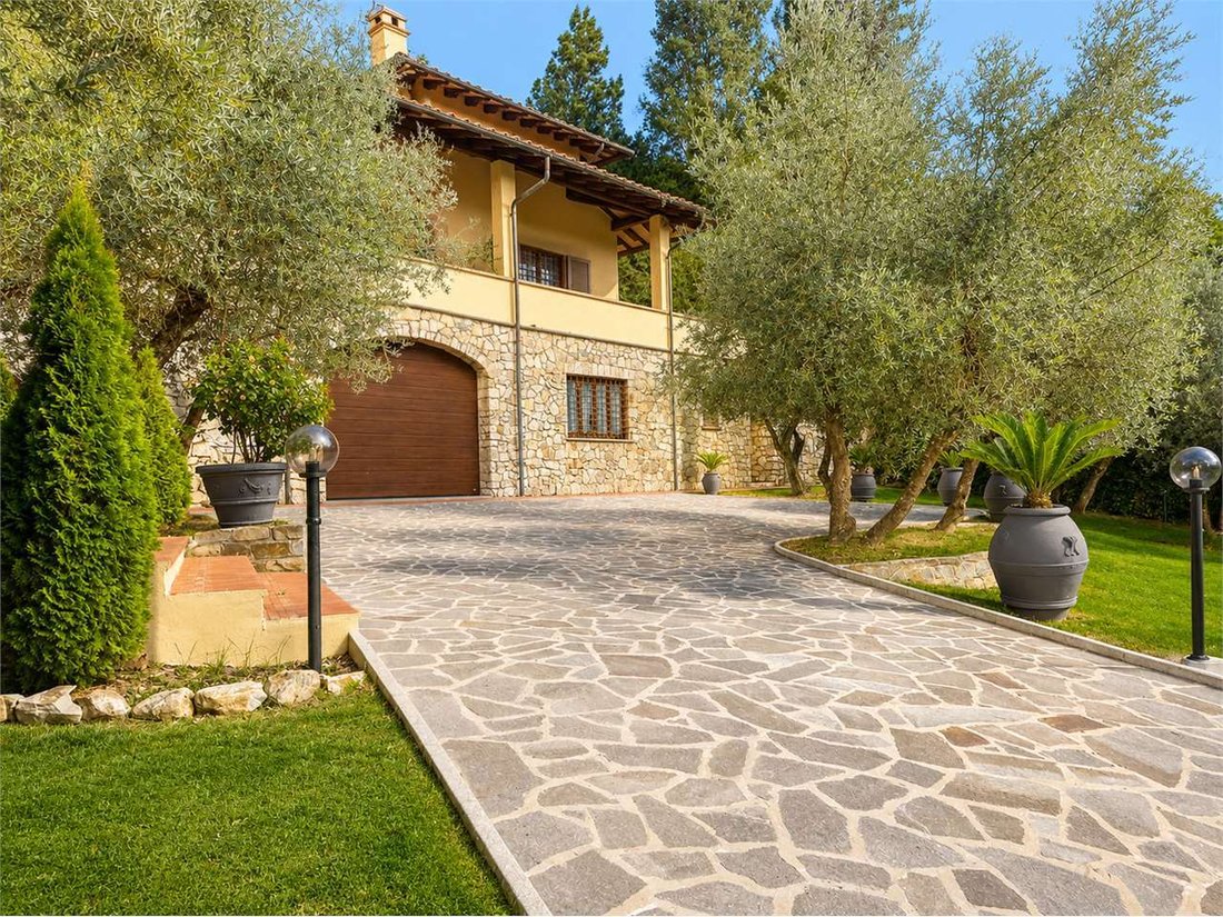 Villa in Bacchereto - Santa Cristina a Mezzana, Comeana, Tuscany 1 - 19193607