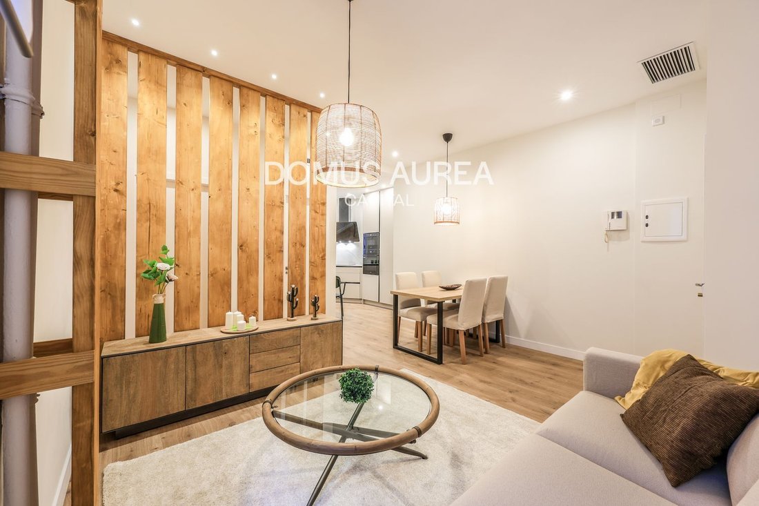 Appartamento a Retiro, Madrid, Spagna 4 - 19190553