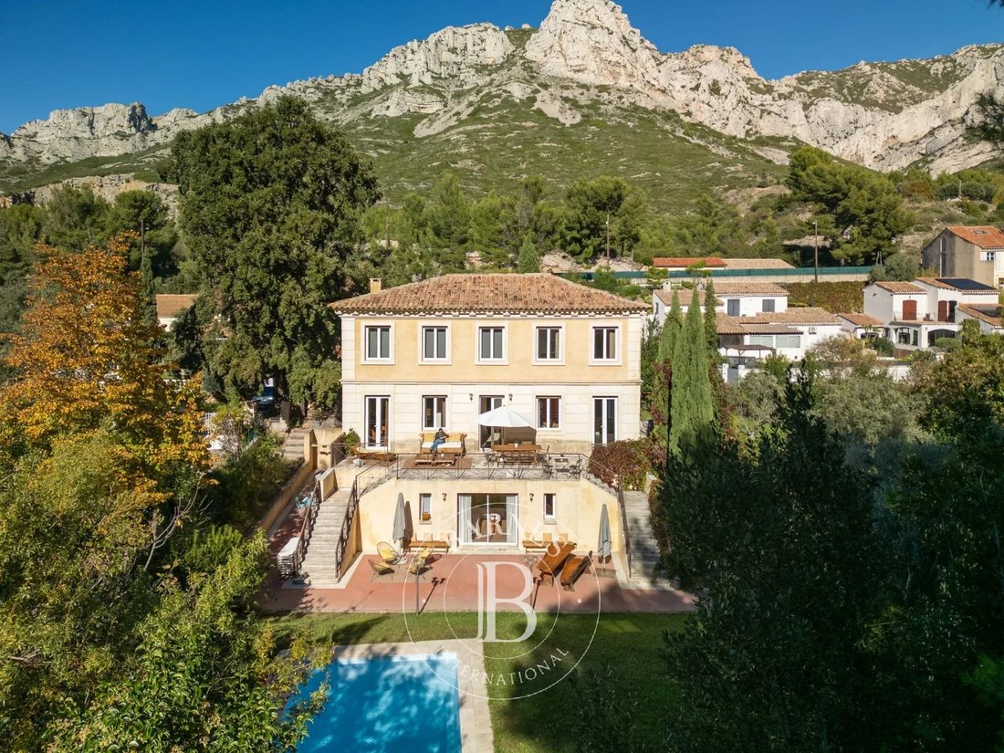 Casa en Le Redon, Marsella, Provenza-Alpes-Costa Azul 2 - 19190945
