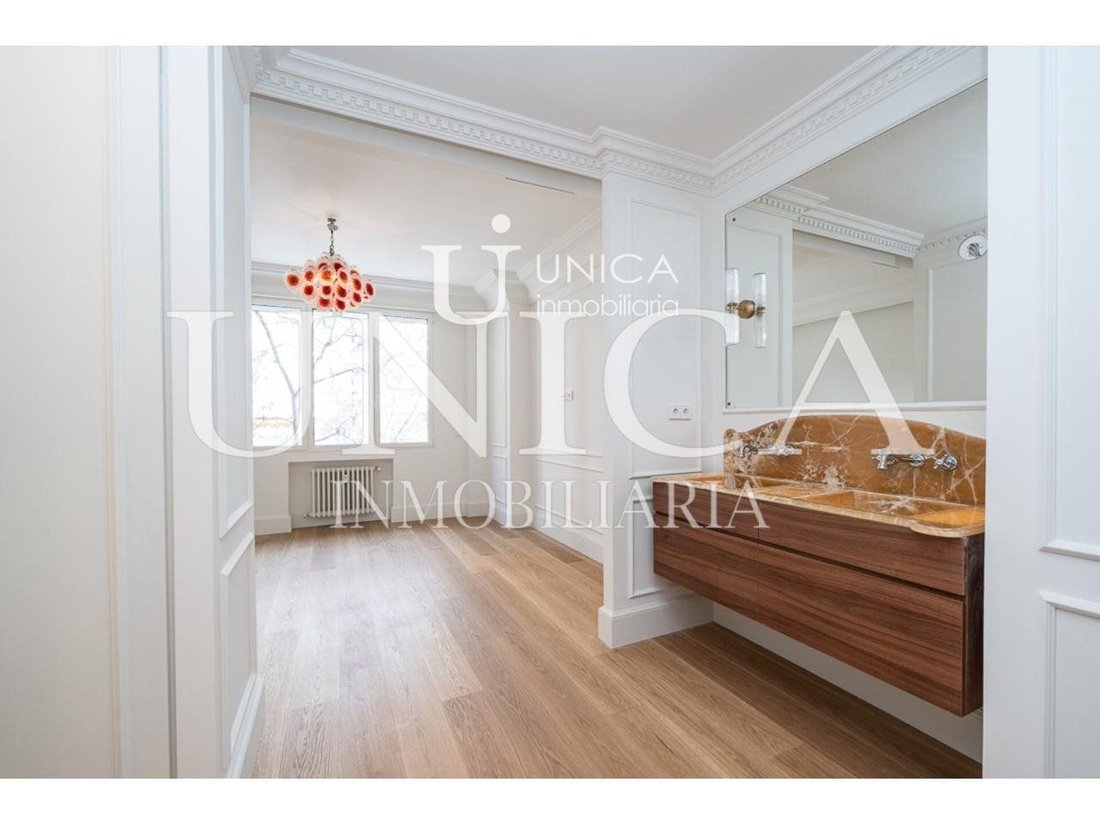 Appartamento a Chamartín, Madrid, Spagna 4 - 19192070