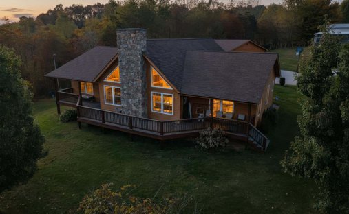 Casa a Castlewood, Virginia, Stati Uniti 1