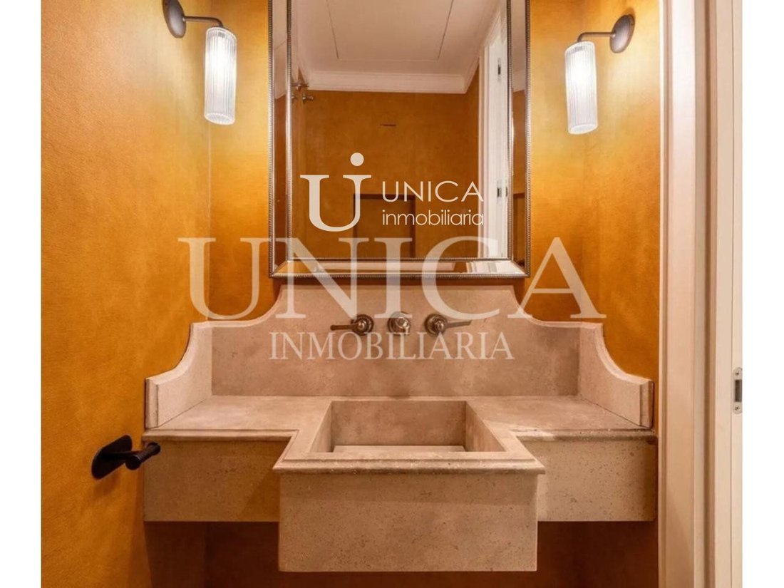 Apartment in Chamberi, Madrid, Spain 2 - 19191799