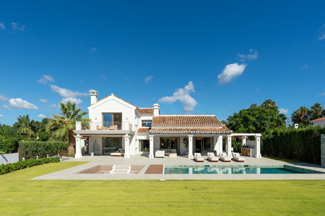 Villa in Marbella, Andalusia, Spain 1 - 19193705
